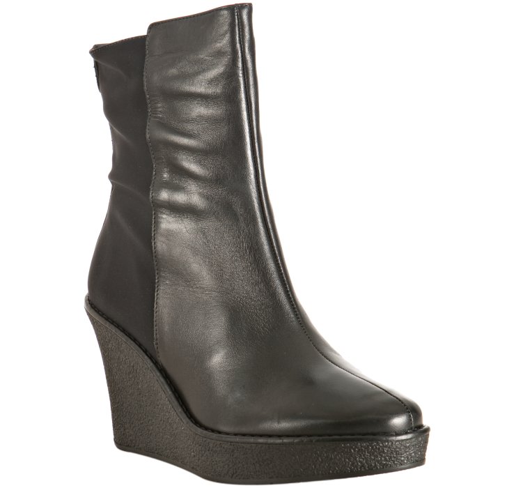 donald j pliner wedge boots
