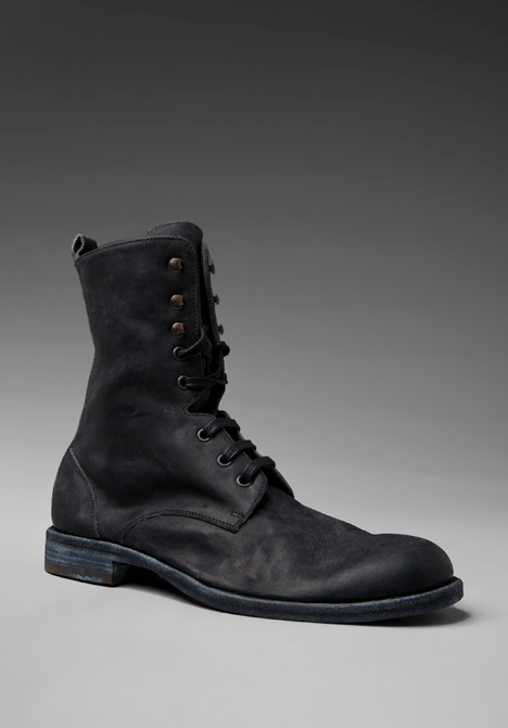 common projects combat boots