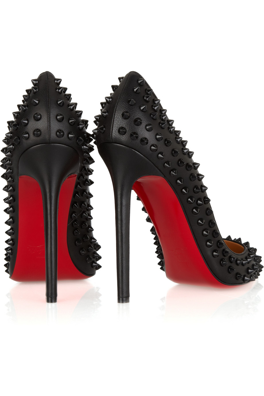louboutin shoes studded