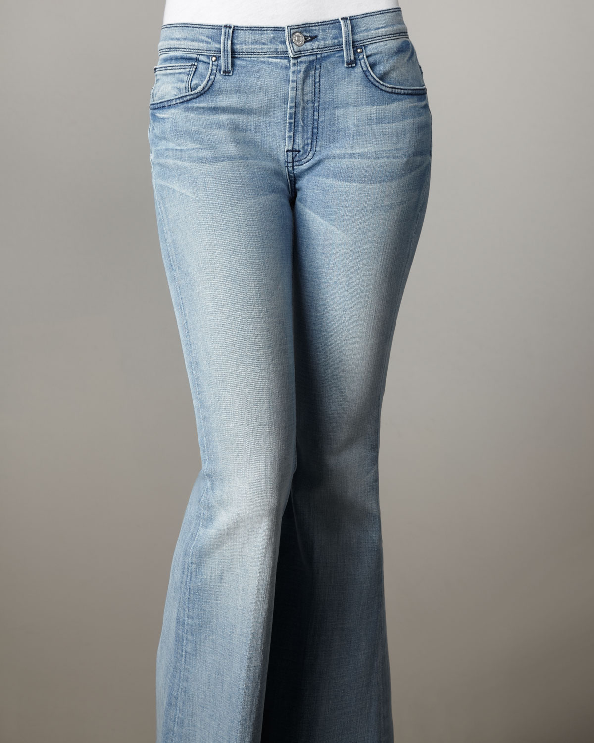 7 for all mankind bell bottom