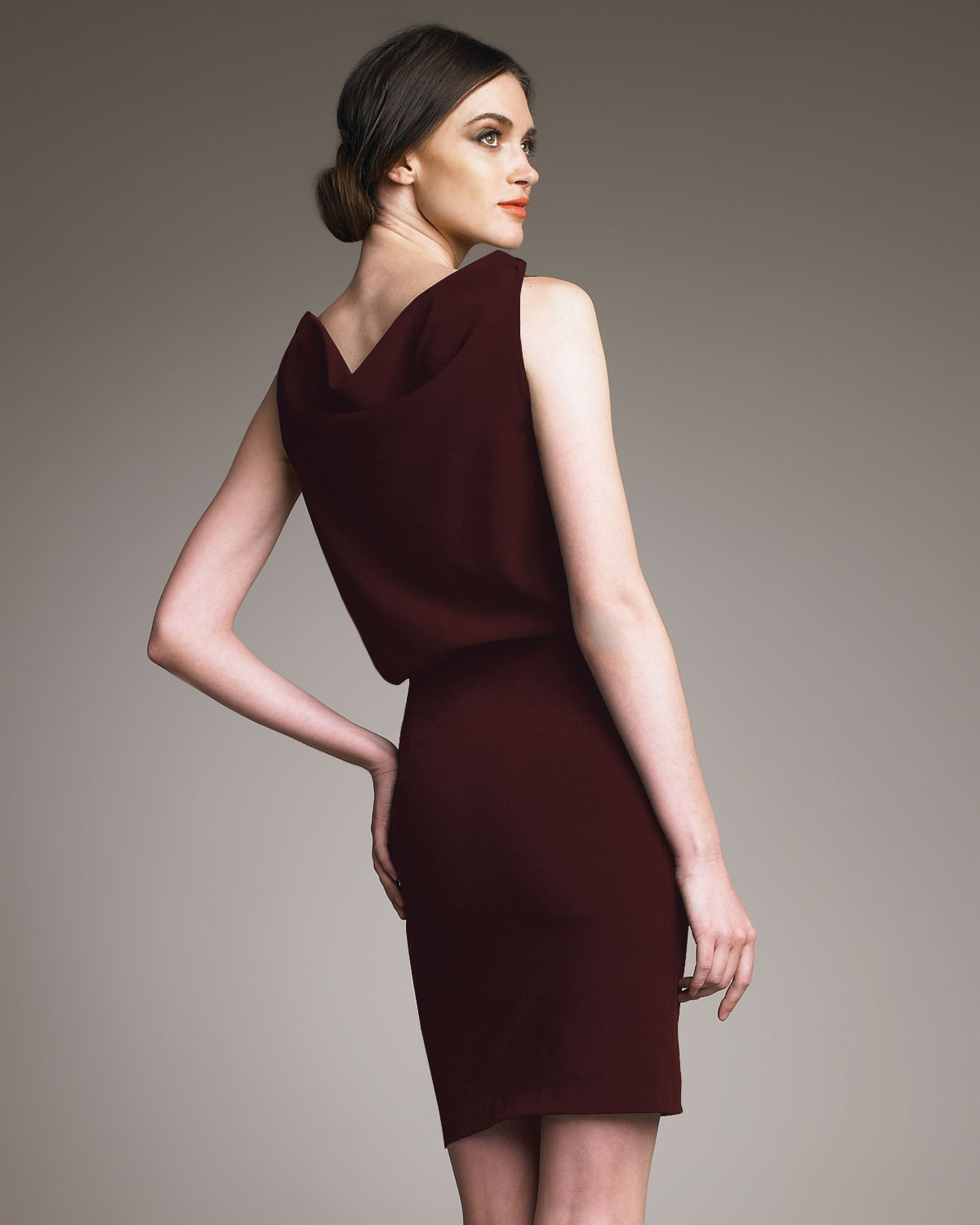 alice and olivia burgundy dress