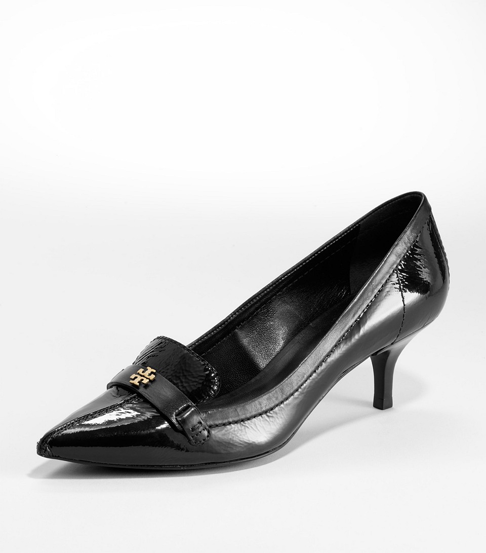 Tory Burch Eliza Low Heel Pump in Black - Lyst