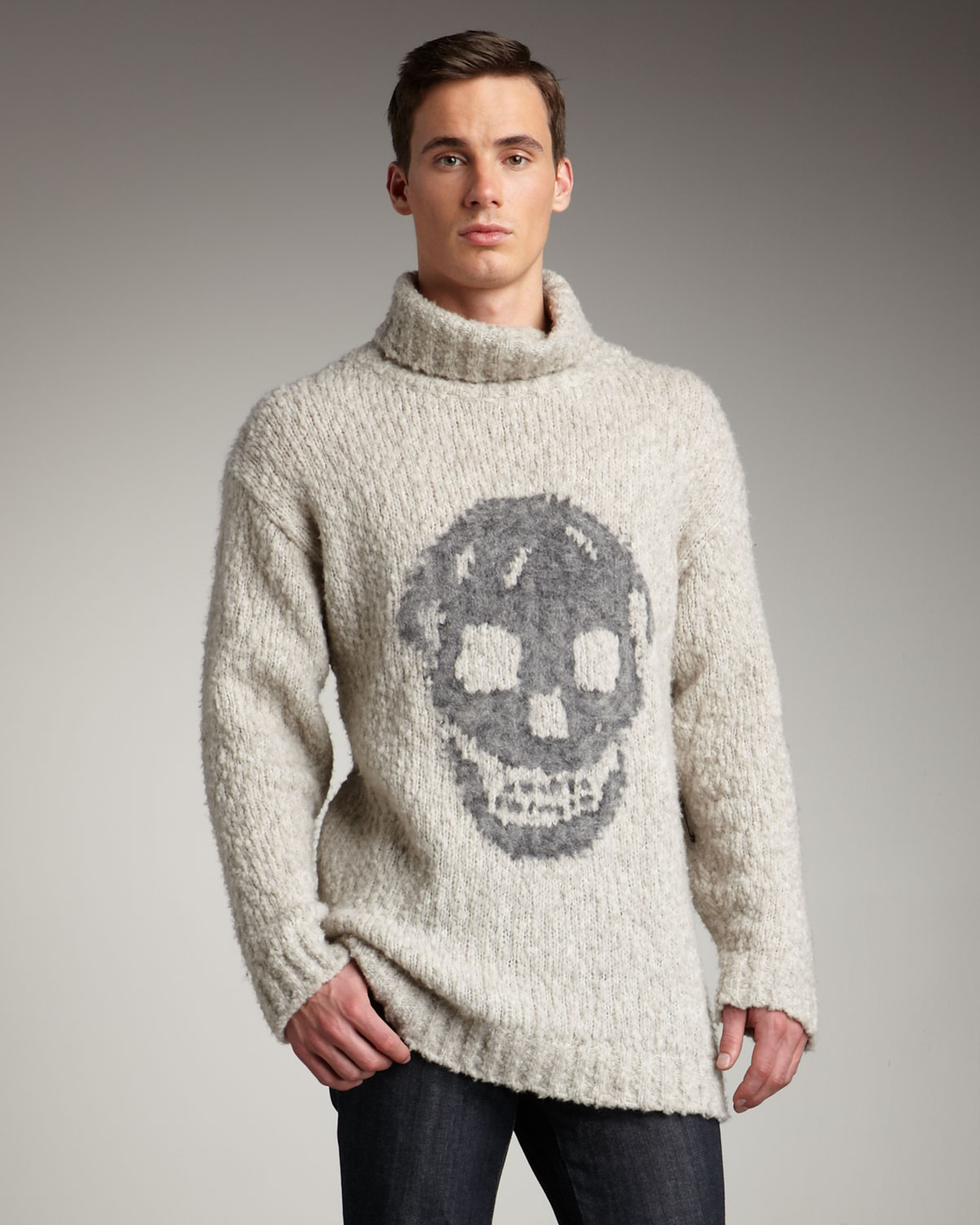 Intarsia-skull Sweater in Ivory 