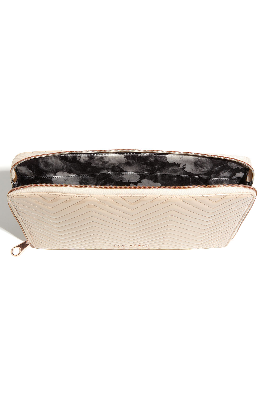 Ted baker Lianna Quilted Patent Laptop Sleeve in Beige (natural) Lyst