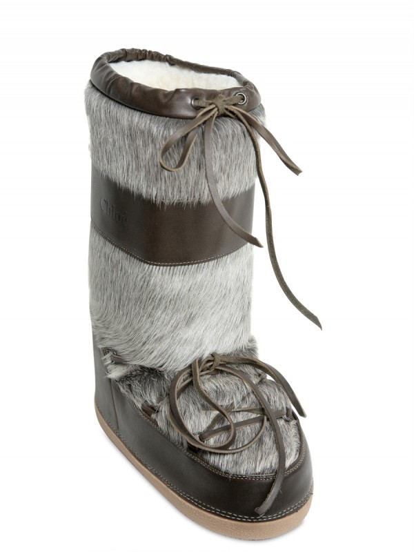 Chloé Calf Fur Moon Boot Boots in Gray | Lyst