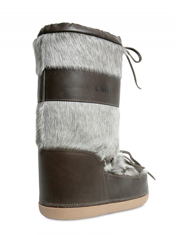 Chloé Calf Fur Moon Boot Boots in Gray | Lyst