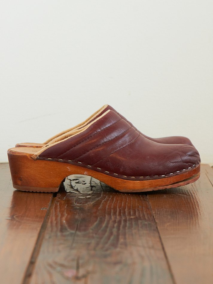 vintage clogs