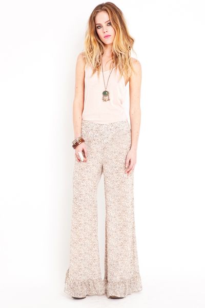 Nasty Gal Ditsy Flare Pants - Beige in Beige | Lyst