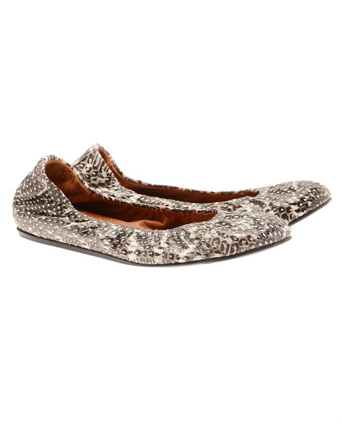 black snakeskin flats
