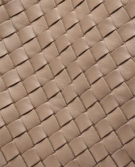 Bottega Veneta Intrecciato Woven Leather Tote Bag in Brown (grey) | Lyst