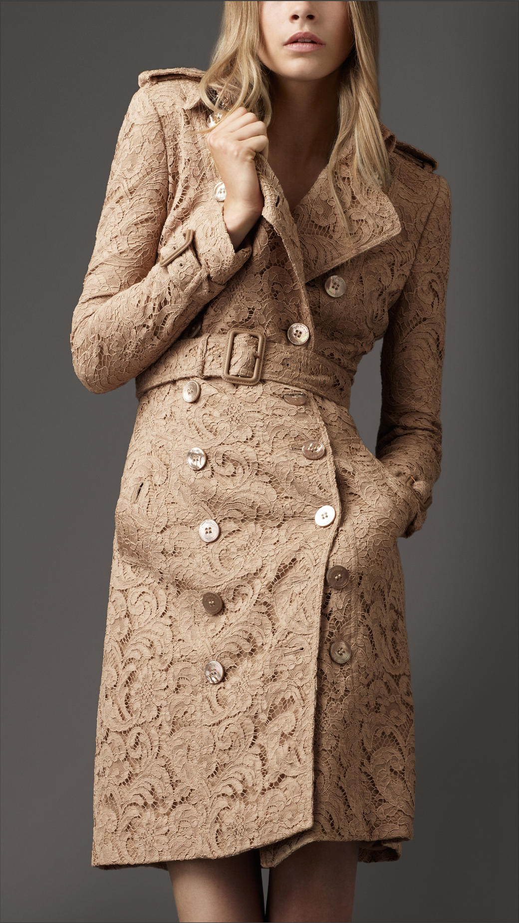 Burberry Corded Lace Trench Coat in Natural | Lyst