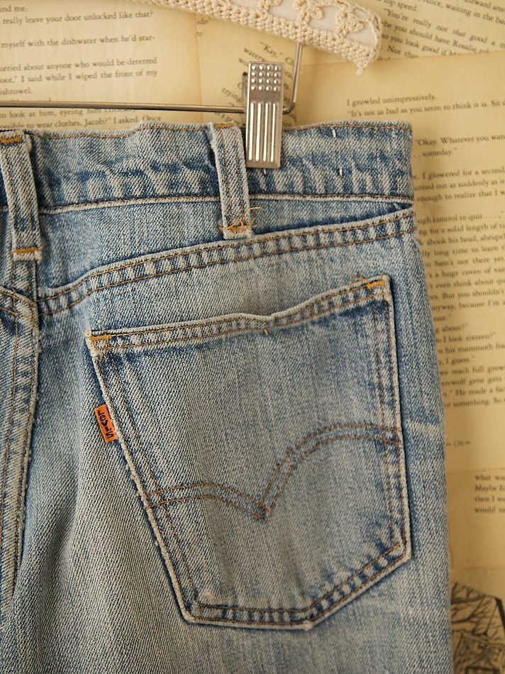 Vintage Levis Patched Jeans in Denim 