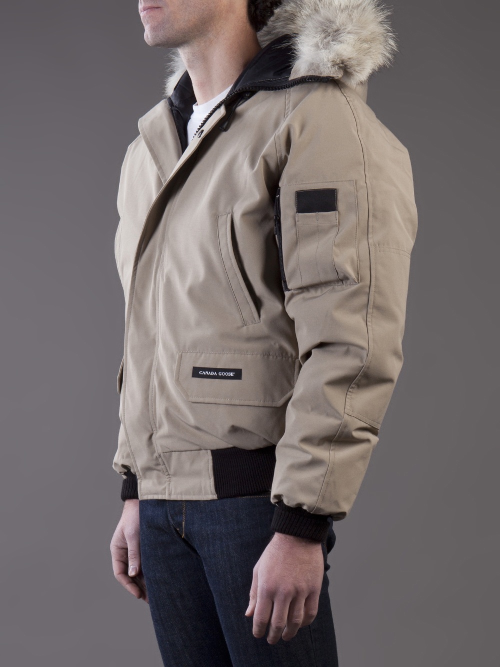 Canada Goose Chilliwack Bomber in Tan (Natural) for Men - Lyst