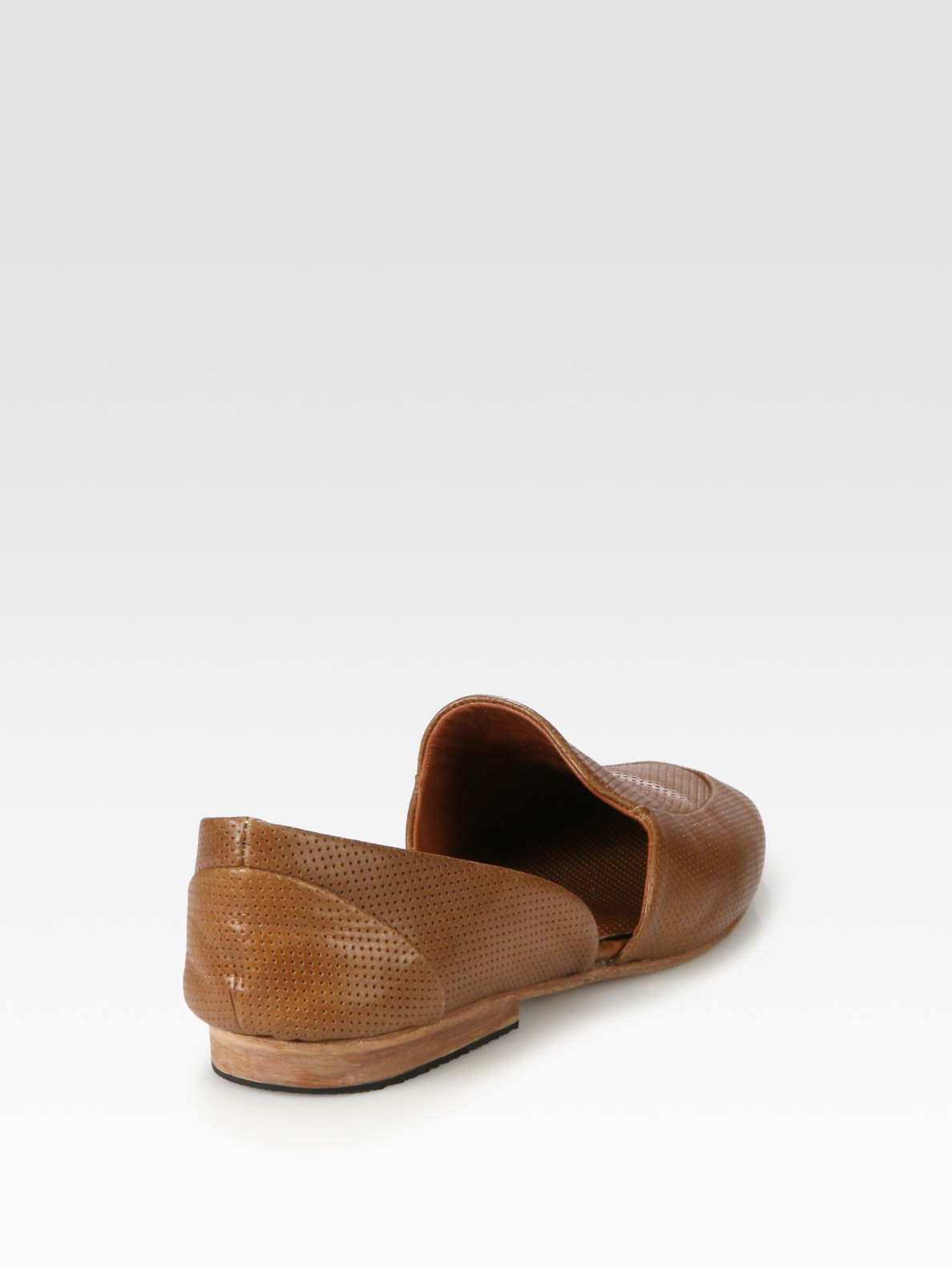 cut loafer shoes
