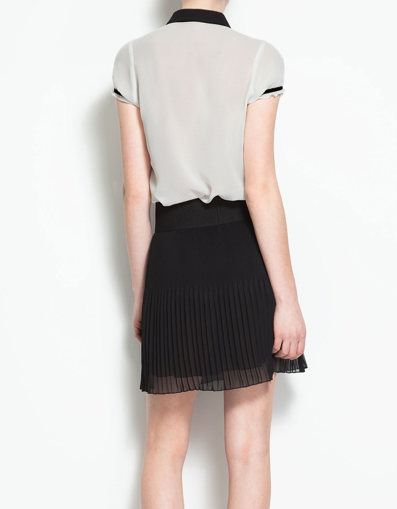 Zara online clothes shopping SHOP ONLINE. Selecciona el idioma.