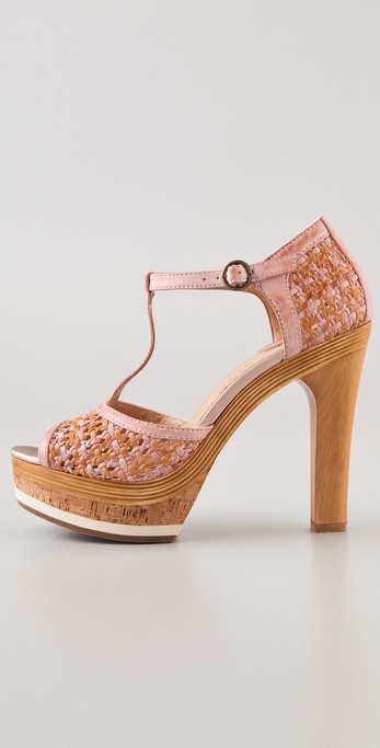 frye t strap sandals