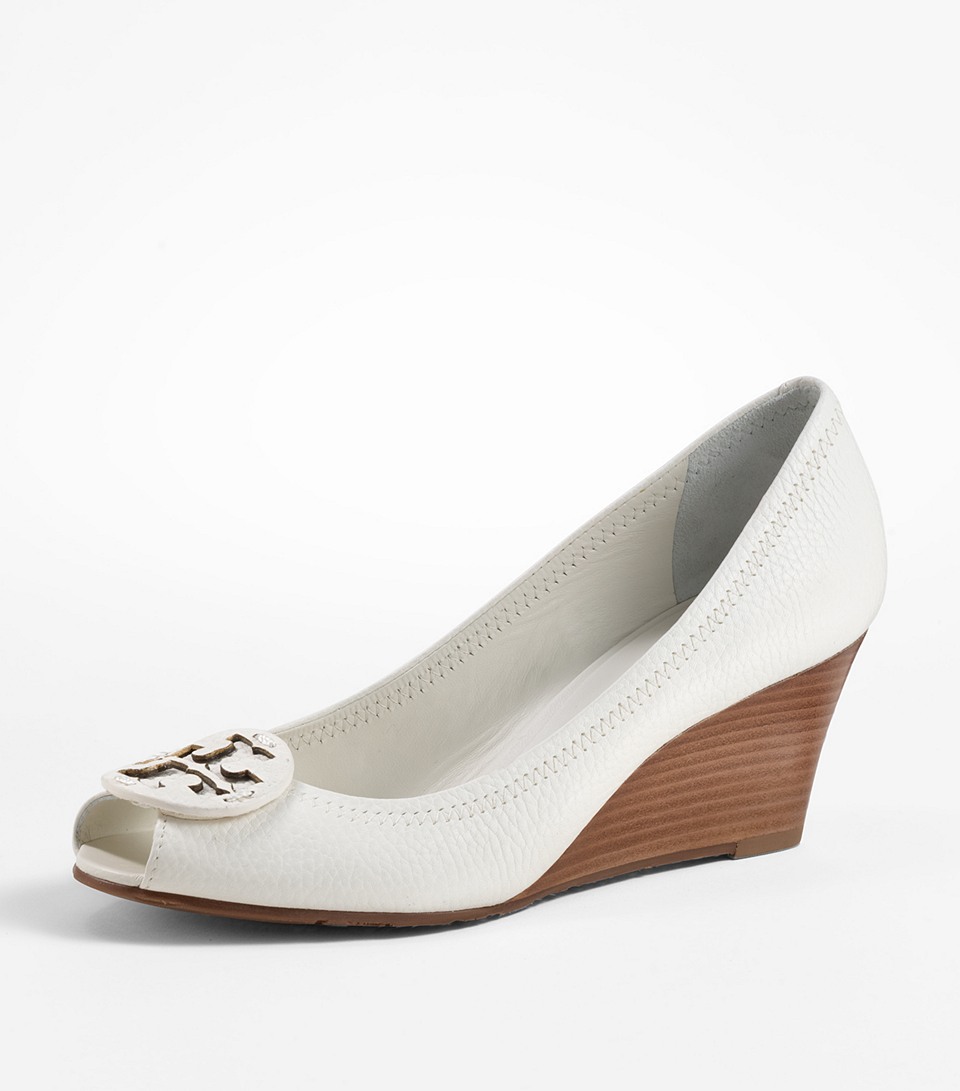 tory burch sally 2 wedge