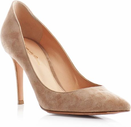 Gianvito Rossi Suede Point Toe Shoes in Beige | Lyst