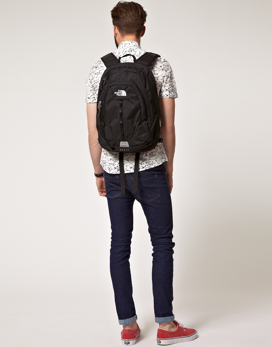 The North Face Vault Backpack in Black for Men - Lyst