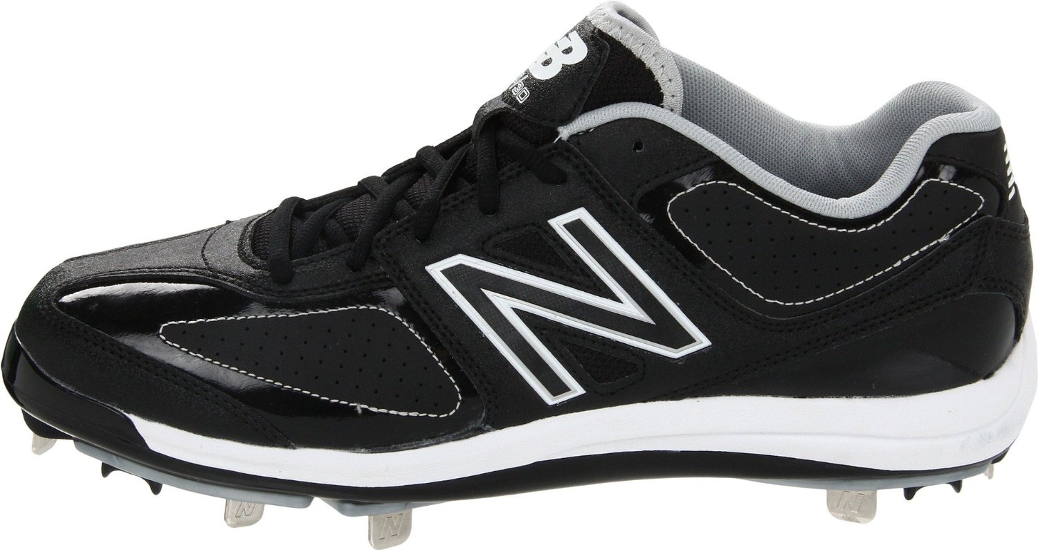 New balance Baseball Cleat in Black for Men Lyst