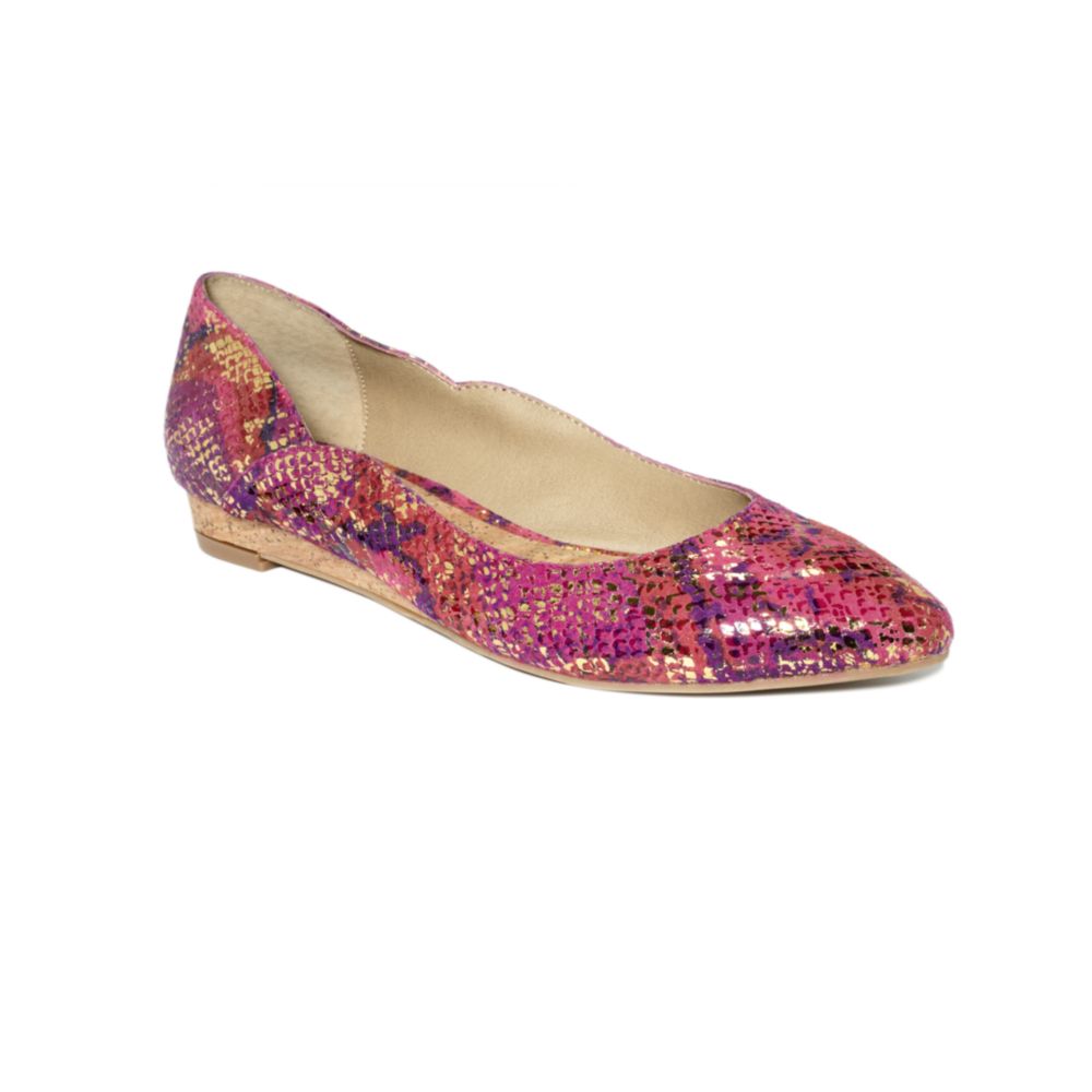 kenneth cole pointed toe flats