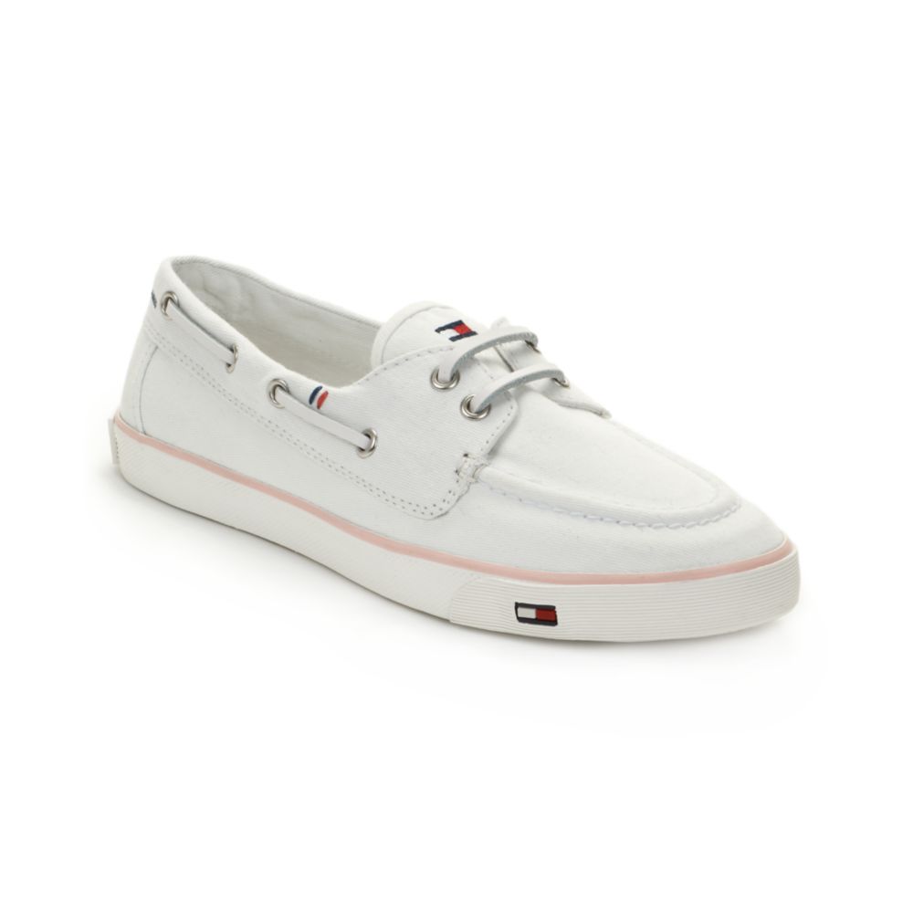 tommy hilfiger women's boat shoes