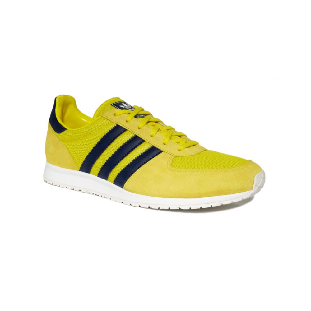passie adverteren Onafhankelijk adidas Originals Adistar Racer Sneakers in Yellow for Men | Lyst