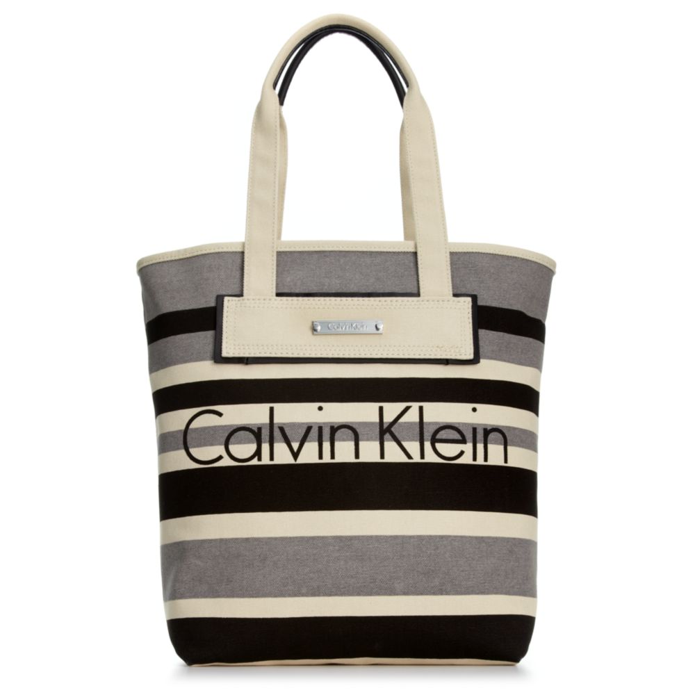 Lyst - Calvin Klein Canvas Tote in Black