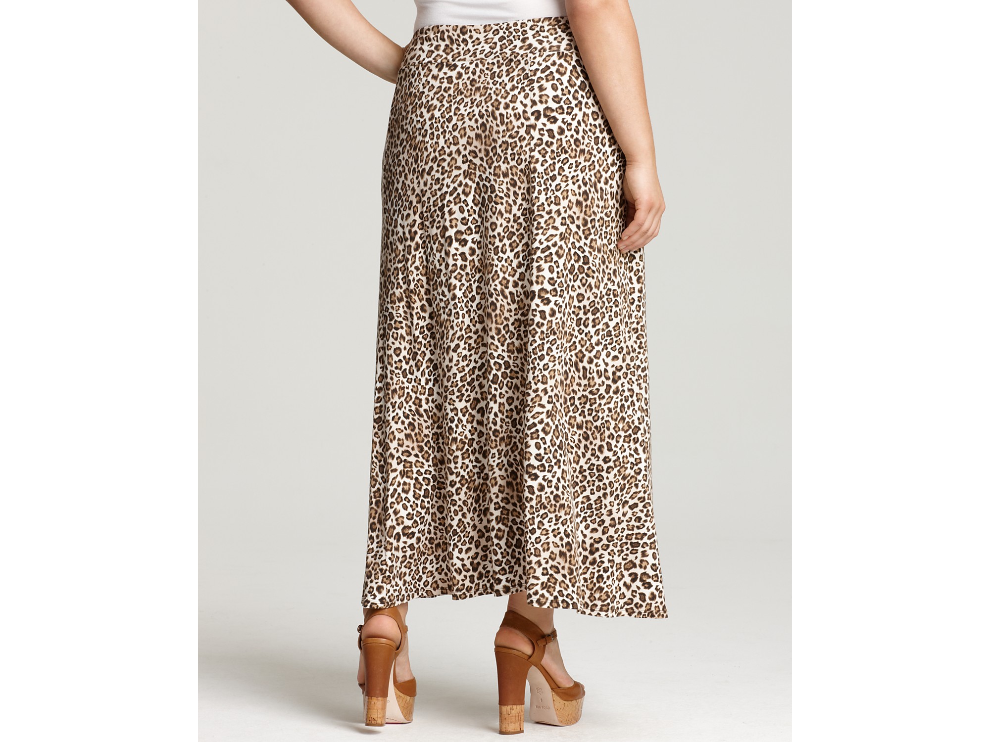 plus size leopard print maxi skirt