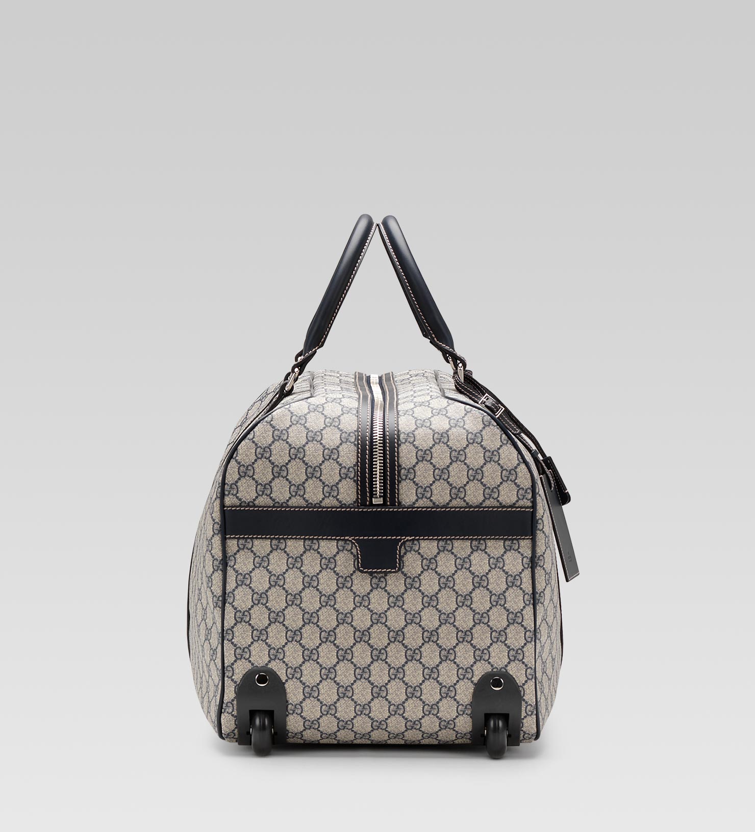 gucci duffle black