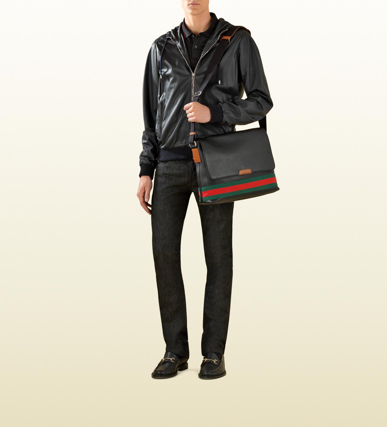 gucci signature web pouch