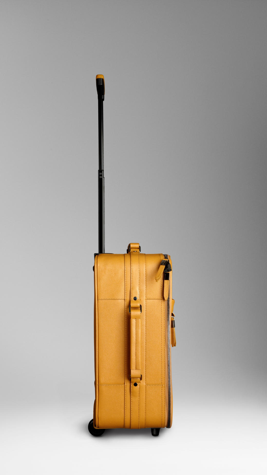suitcase burberry