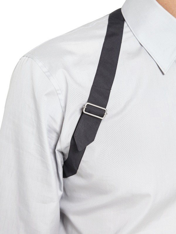 Shirt over shoulder hotsell