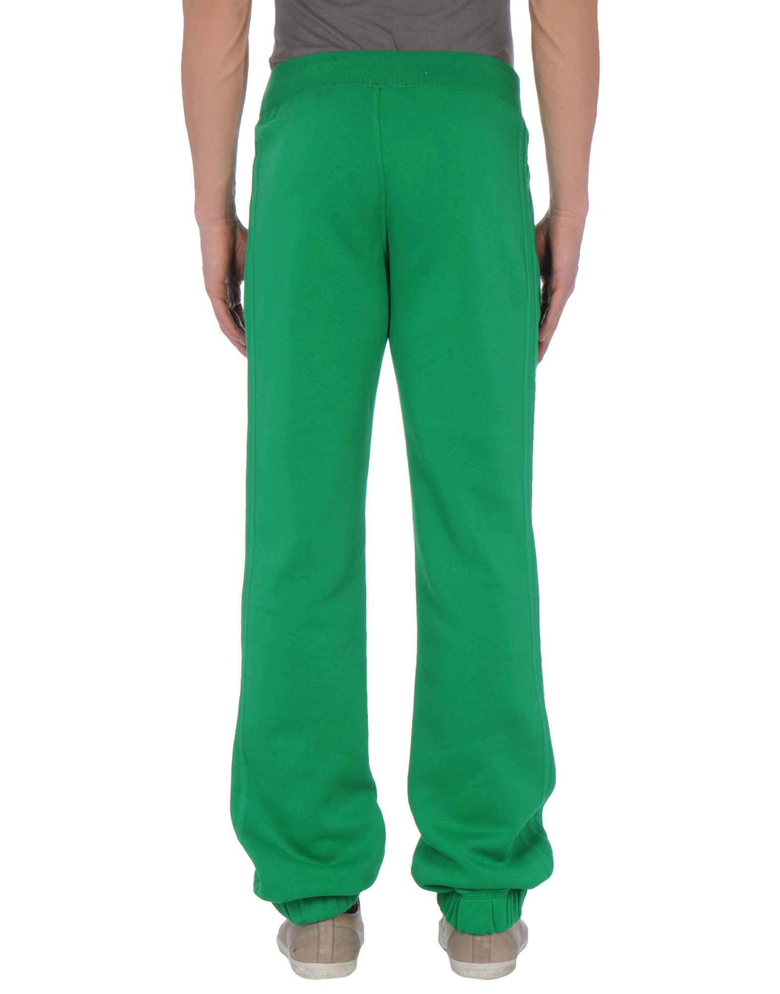 adicolor sweat pants