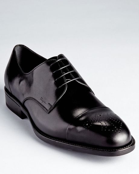 Ferragamo Aramix Captoe Dress Shoes in Black for Men (nero) | Lyst
