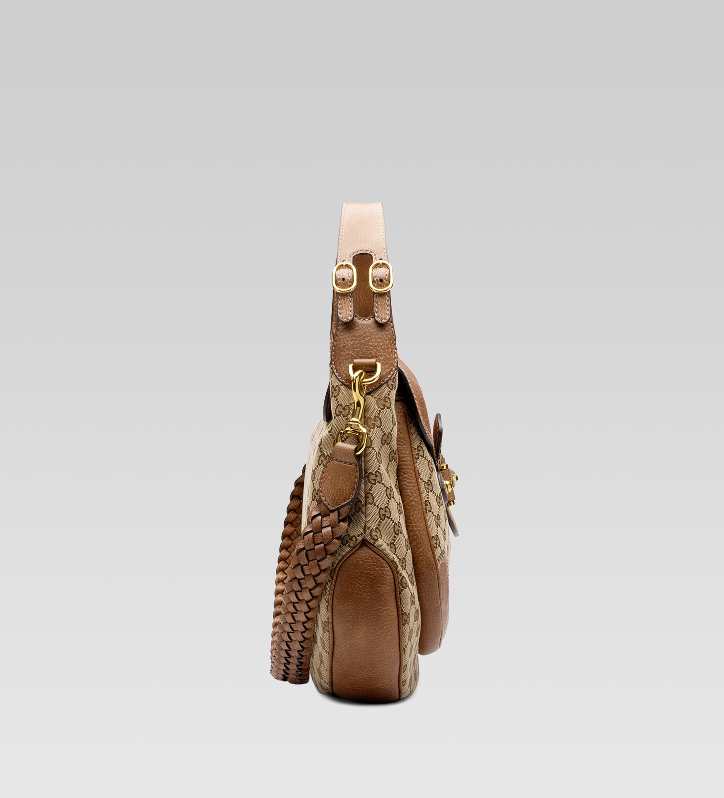Gucci New Pelham Large Shoulder Bag with Horsebit Detail in Natural | Lyst