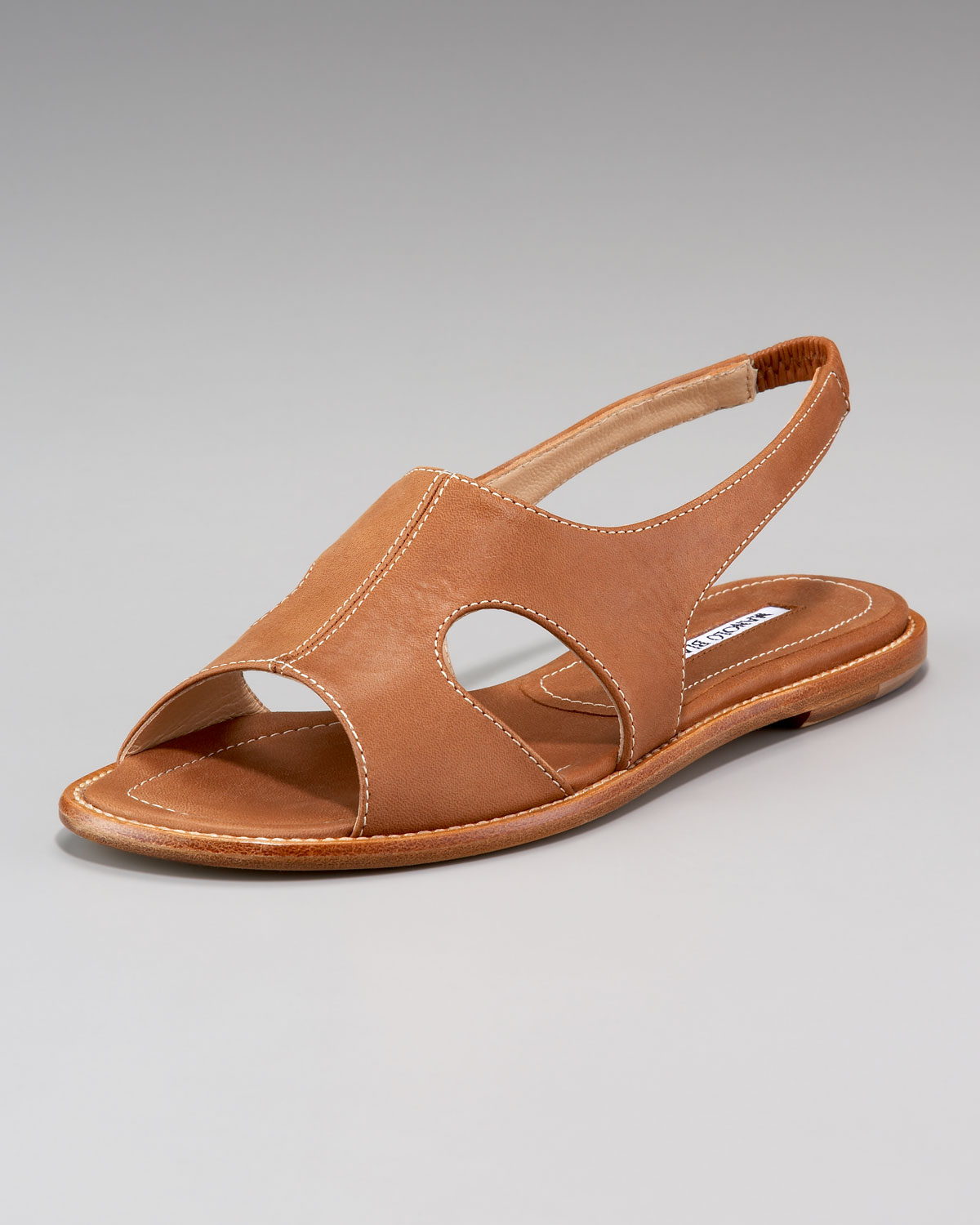 pointed toe sneakers