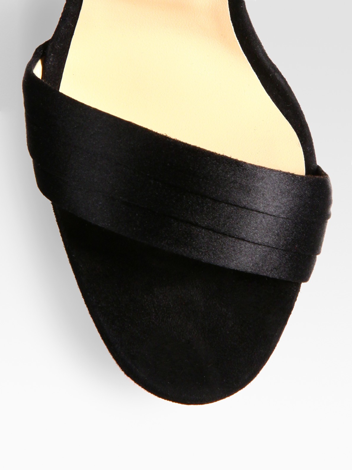 christian louboutin bow sandals | Tasting asia