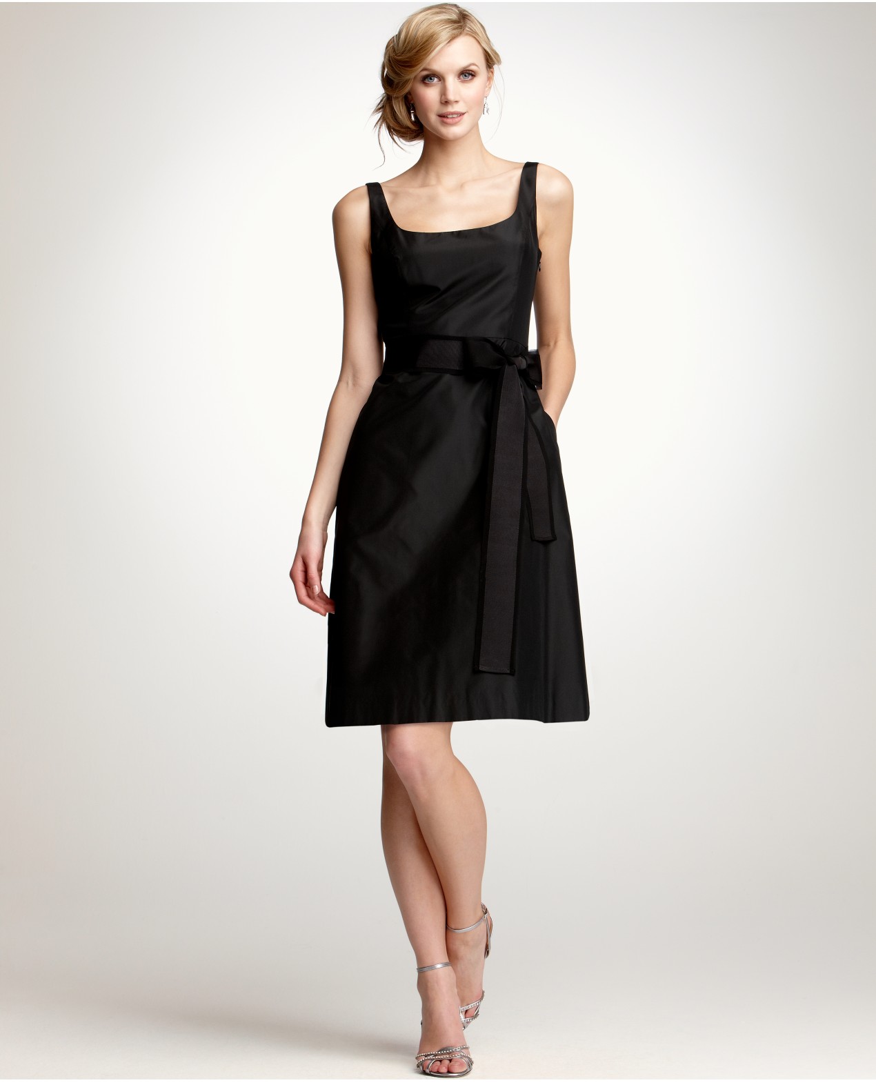 Lyst Ann Taylor Silk Taffeta Scoop Neck Bridesmaid Dress In Black Gallery Women S Bridesmaid Dresses