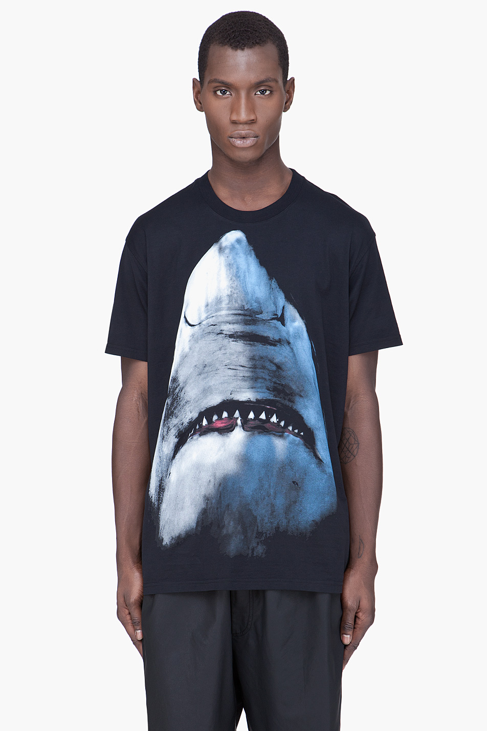 Givenchy Shark Print T-Shirt in Black 
