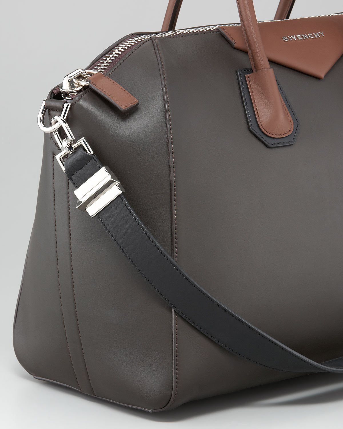 Givenchy Antigona Medium Tricolor Bag in Gray - Lyst