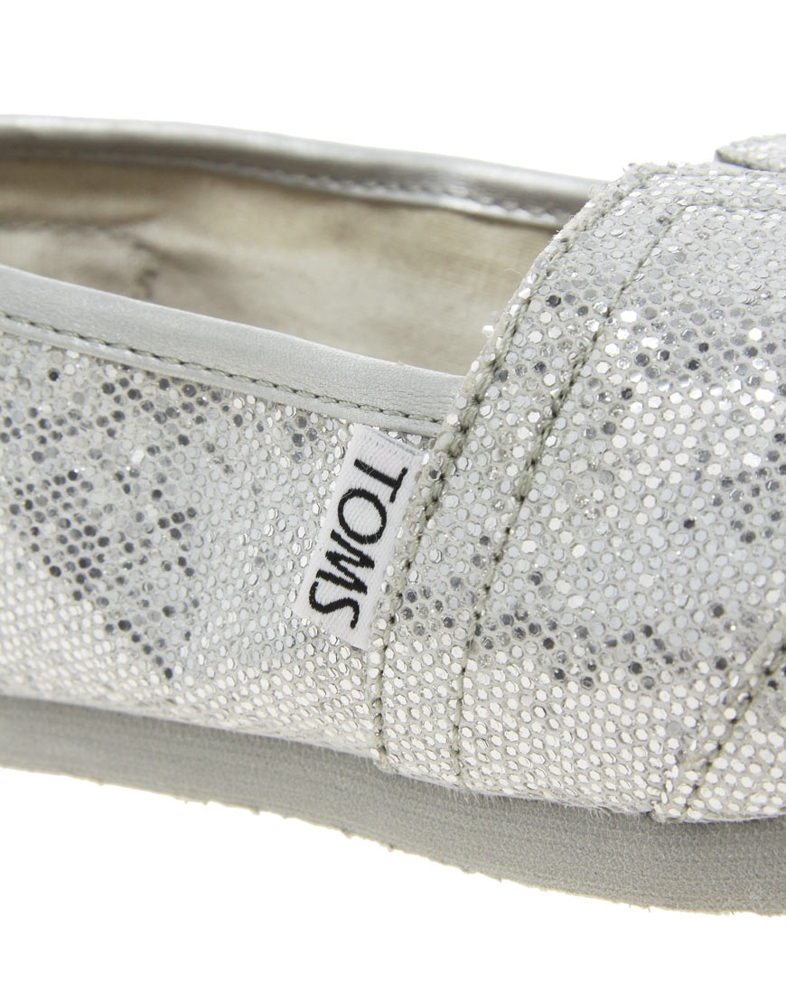 silver iridescent toms