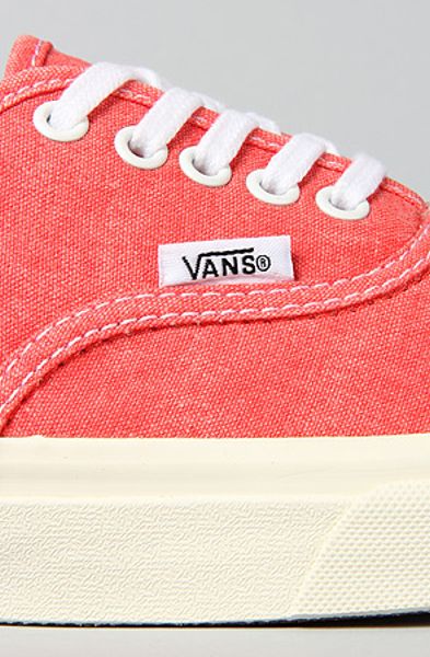 Vans The Authentic Slim Sneaker in Washed Hot Coral in Pink (coral) | Lyst