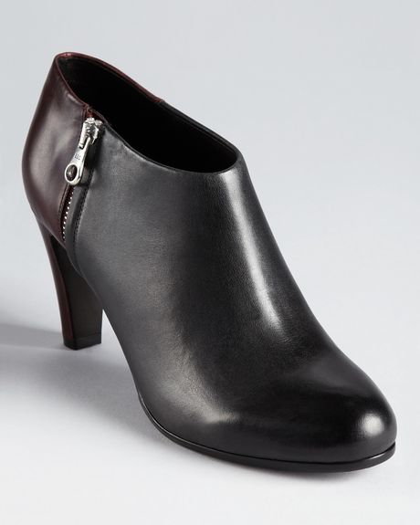 See By Chloé Martine Two Tone Booties in Gray (black wine) | Lyst