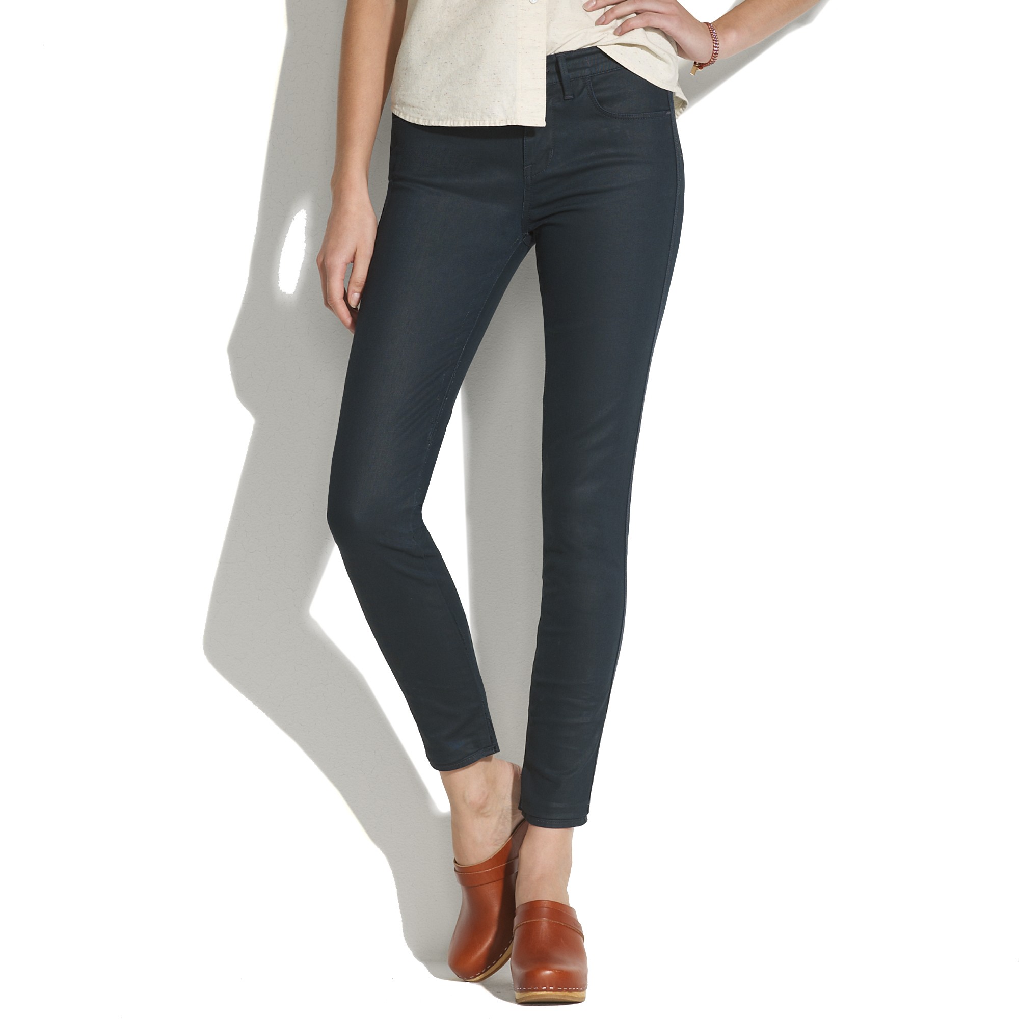 Not a free member yet? Shop ankle jeans in the latest washes, colors and prints from your favorite brands. Free shipping and returns every day.