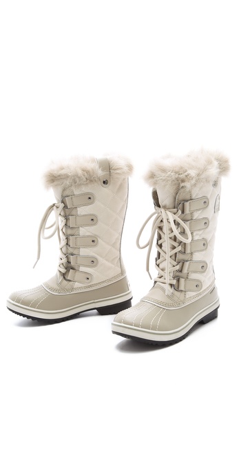 sorel tofino white