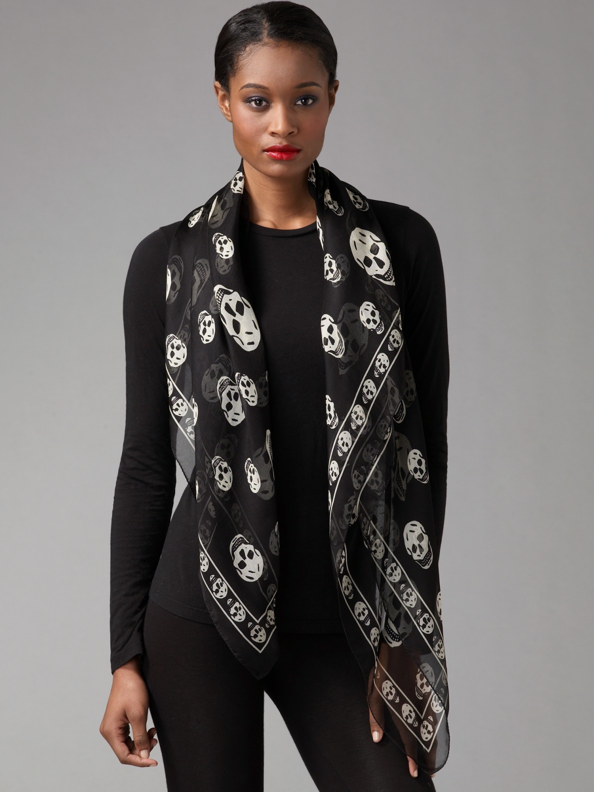 Womens Scarves and mufflers Alexander McQueen Scarves and mufflers Alexander McQueen Scarfs Black 