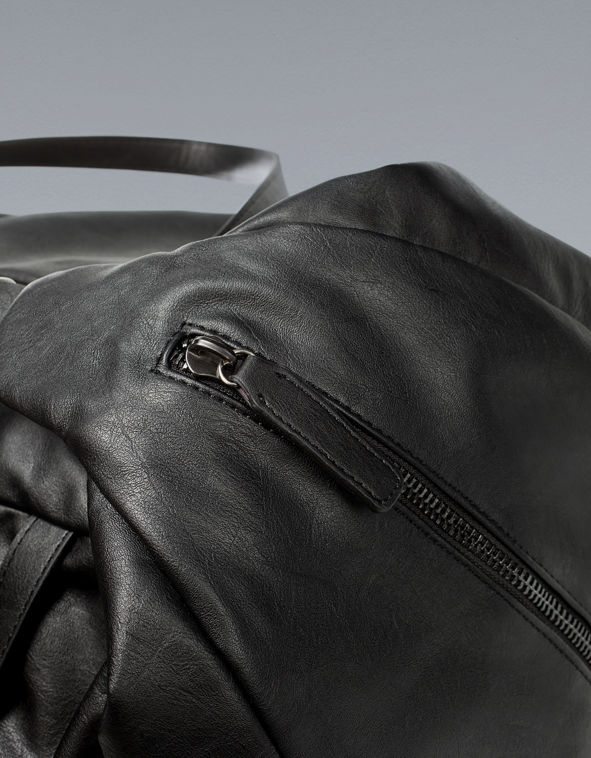 Zara Basic Bowling Bag in Black for Men Lyst
