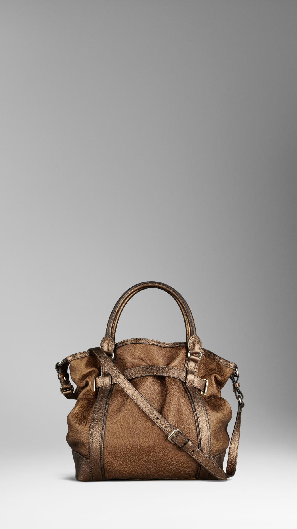 burberry belted bag