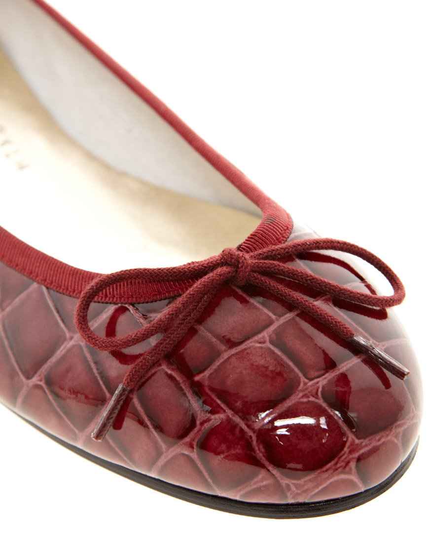 burgundy ballerina shoes